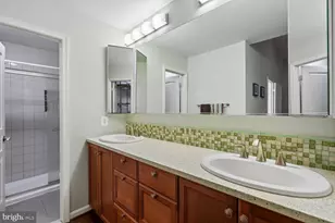 7529 Bradley Blvd, Bethesda, MD 20817 - Photo 11