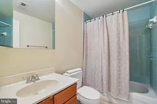 7529 Bradley Blvd, Bethesda, MD 20817 - Photo 17
