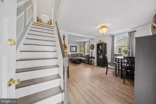 114 Charles St, Rockville, MD 20850 - Photo 17
