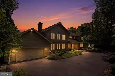 11815 Beekman Place, Rockville, MD 20854 - Photo 5