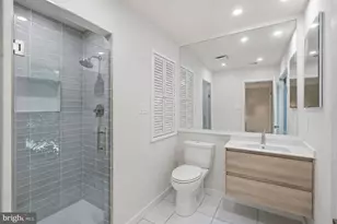 11815 Beekman Pl, Rockville, MD 20854 - Photo 35