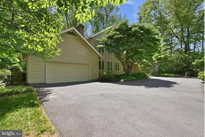 11815 Beekman Place, Rockville, MD 20854 - Photo 3