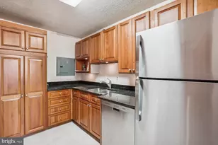 7420 Westlake Terrace, Bethesda, MD 20817 - Photo 11