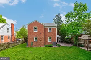 1908 Brisbane St, Silver Spring, MD 20902 - Photo 27