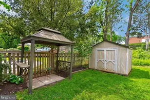 1908 Brisbane St, Silver Spring, MD 20902 - Photo 17