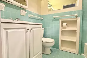 10201 Grosvenor Pl, North Bethesda, MD 20852 - Photo 9