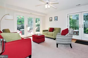 4306 Kentbury Dr, Bethesda, MD 20814 - Photo 11