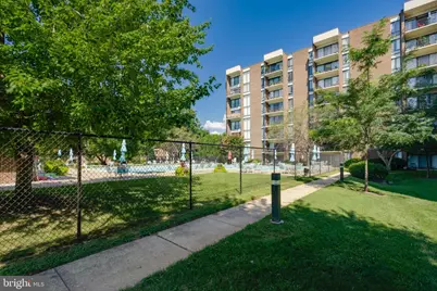 2004 Coleridge Drive #20-201, Silver Spring, MD 20902 - Photo 23