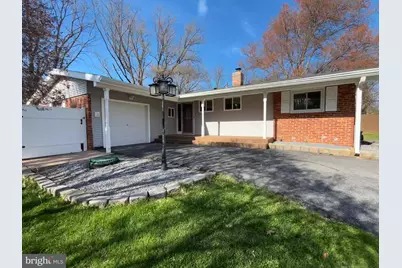 12117 Sunnyview Drive, Germantown, MD 20876 - Photo 1