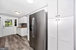 12117 Sunnyview Dr, Germantown, MD 20876 - Photo 9