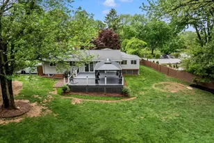 12117 Sunnyview Dr, Germantown, MD 20876 - Photo 29