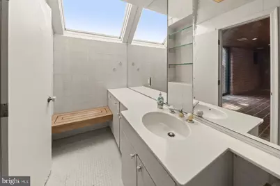 6605 Kenhill Road, Bethesda, MD 20817 - Photo 27