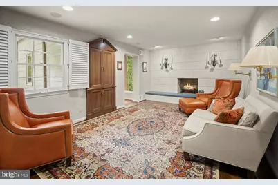 6605 Kenhill Road, Bethesda, MD 20817 - Photo 9