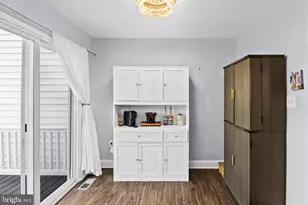 25 Hunters Gate Ct, Silver Spring, MD 20904 - Photo 9