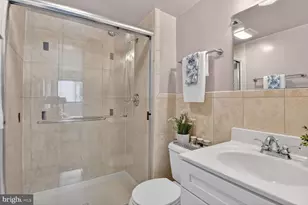 10862 Bucknell Dr, Silver Spring, MD 20902 - Photo 17