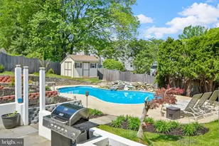 24604 Cutsail Dr, Damascus, MD 20872 - Photo 51