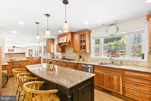 24604 Cutsail Dr, Damascus, MD 20872 - Photo 29