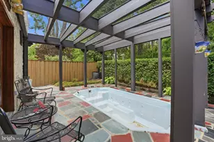 127 Hesketh St, Chevy Chase, MD 20815 - Photo 41