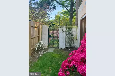 127 Hesketh Street, Chevy Chase, MD 20815 - Photo 3