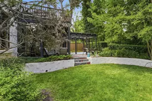127 Hesketh St, Chevy Chase, MD 20815 - Photo 47