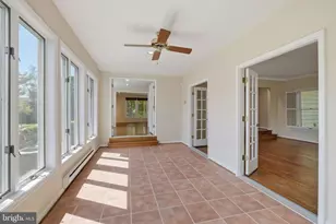 1429 Longhill Dr, Rockville, MD 20854 - Photo 23