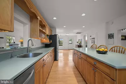 21901 New Hampshire Avenue, Brookeville, MD 20833 - Photo 9