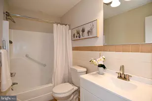 24909 Woodfield School Rd, Gaithersburg, MD 20882 - Photo 17