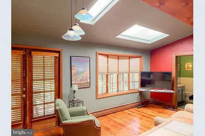 25 Maryland Avenue, Gaithersburg, MD 20877 - Photo 27