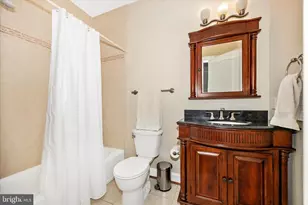 10502 Parkwood Dr, Kensington, MD 20895 - Photo 35