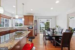 17511 Toboggan Ln, Rockville, MD 20855 - Photo 13