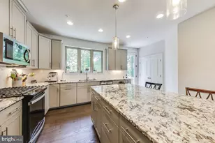 5004 Oakmoore Dr, Rockville, MD 20852 - Photo 3