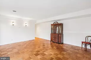 921 Prospect St, Takoma Park, MD 20912 - Photo 5