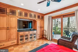 921 Prospect St, Takoma Park, MD 20912 - Photo 13