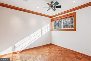 921 Prospect St, Takoma Park, MD 20912 - Photo 17
