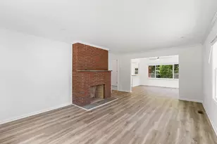 8 Oak Ave, Gaithersburg, MD 20877 - Photo 5