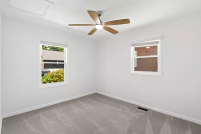 8 Oak Avenue, Gaithersburg, MD 20877 - Photo 13