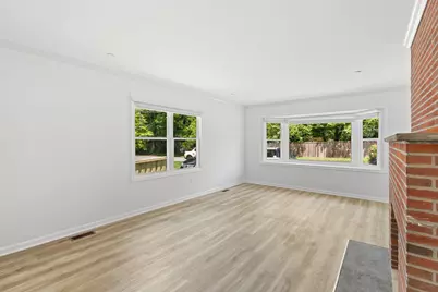 8 Oak Avenue, Gaithersburg, MD 20877 - Photo 5