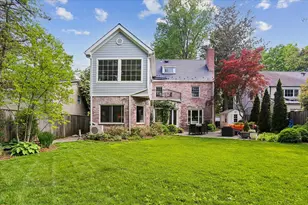 139 Hesketh St, Chevy Chase, MD 20815 - Photo 39