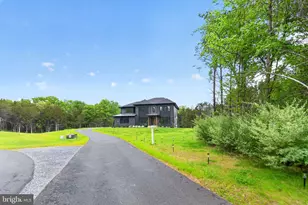 17009 Hughes Rd, Poolesville, MD 20837 - Photo 9