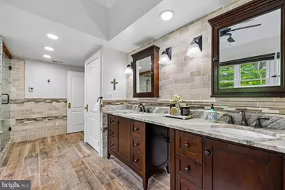 13120 Esworthy Road, North Potomac, MD 20878 - Photo 47
