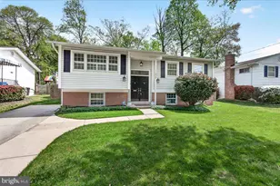 11905 Hunters Ln, Rockville, MD 20852 - Photo 5