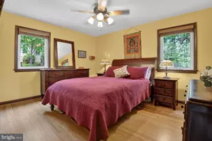 5505 McKinley St, Bethesda, MD 20817 - Photo 15