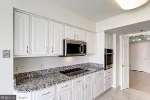 5809 Nicholson Ln, North Bethesda, MD 20852 - Photo 9