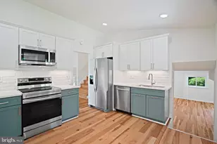 6607 Lone Oak Dr, Bethesda, MD 20817 - Photo 17