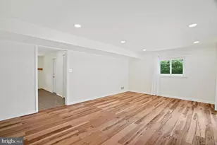 6607 Lone Oak Dr, Bethesda, MD 20817 - Photo 21