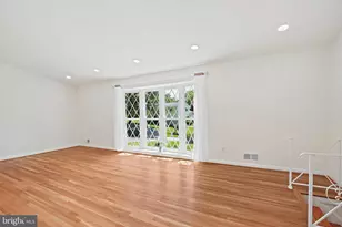 6607 Lone Oak Dr, Bethesda, MD 20817 - Photo 7
