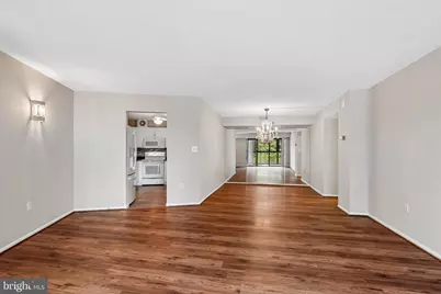 15107 Interlachen Drive #2-303, Silver Spring, MD 20906 - Photo 5