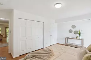 10 Monroe St, Rockville, MD 20850 - Photo 19