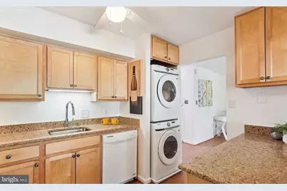 10 Monroe Street #302, Rockville, MD 20850 - Photo 13