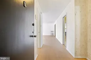 5500 Friendship Blvd, Chevy Chase, MD 20815 - Photo 9